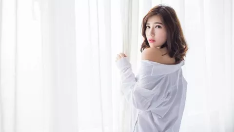 游客自驾捡土豆实现自由