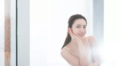 无人机撒糖救低血糖司机