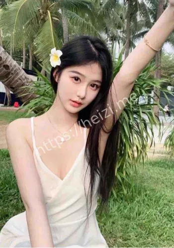 吴佳怡