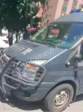 现场曝光