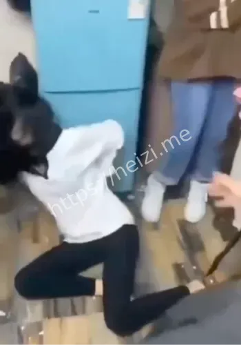 16岁少女