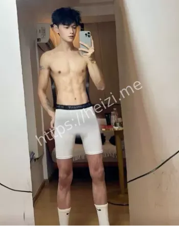 自拍视频流出
