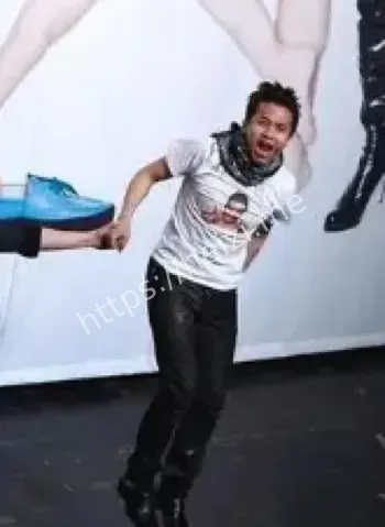 邓超模仿吴艳妮