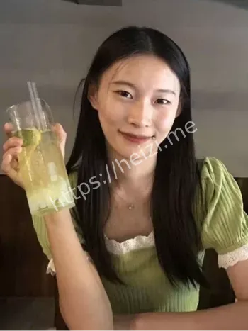 施若妍