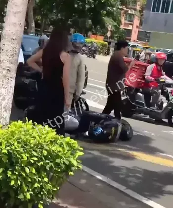 BMW同伴围殴