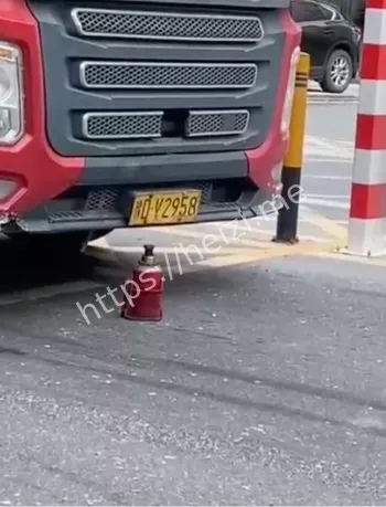 右转盲区与路口治理