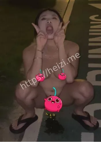 南南想吃糖户外舞蹈直播