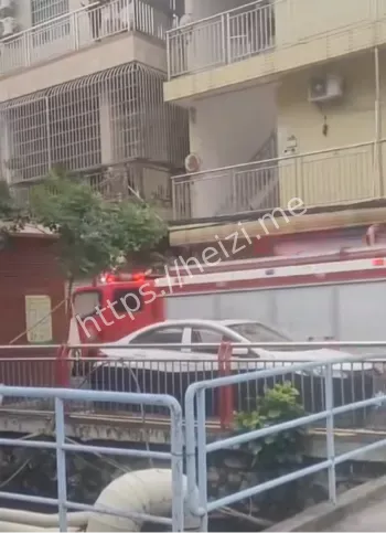 三小时未灭火光冲天