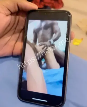 周奕亲三亚80后离异少妇色情直播