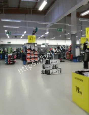 迪卡侬重现优衣库经典