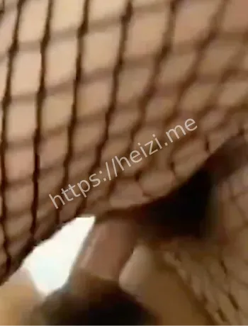 青年情侣数字安全