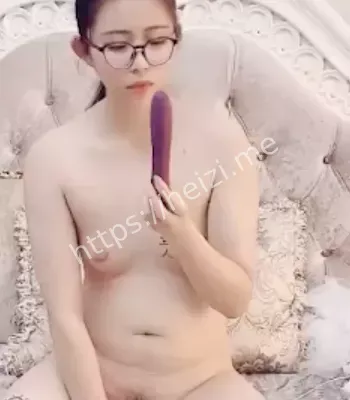 清纯大学校花