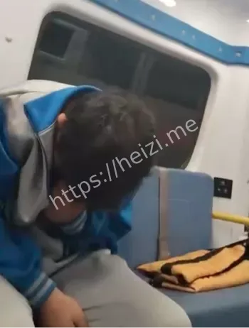 校方禁止传播开除威胁