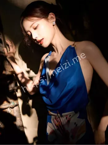 李一桐阔影东方大秀