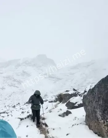 珠峰登山安全警钟事件