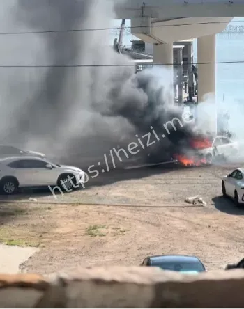 华为阿维塔06自燃