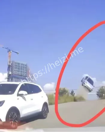 景德镇高铁北站车祸飞跃路人