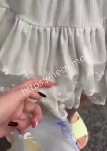 粉丝互动猥亵曝光