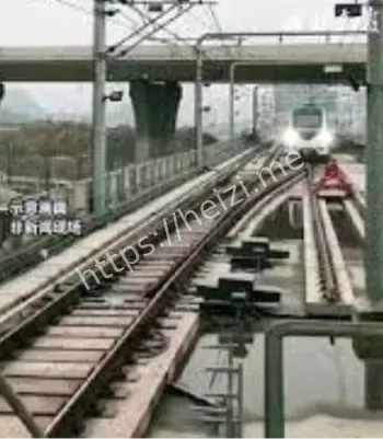 云南昆明火车站夜间换轨事故