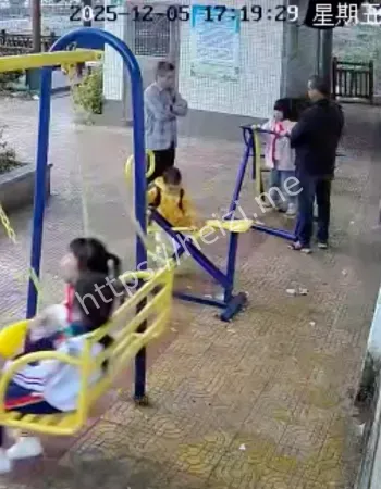 被群众当场制止