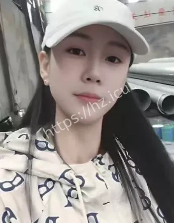 张露文