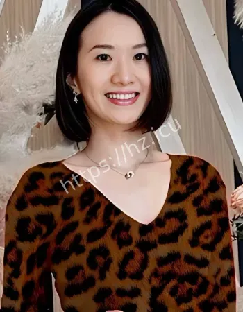 黄晏玲