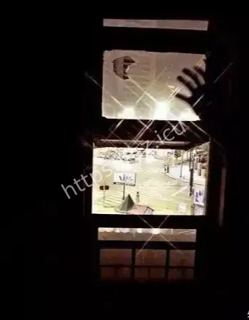 半夜哭嚎