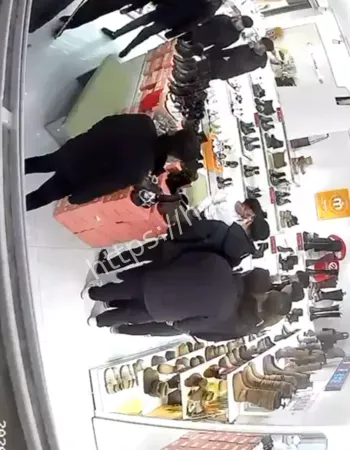 小漫鞋店血战