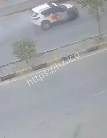 潮州货车当街起火