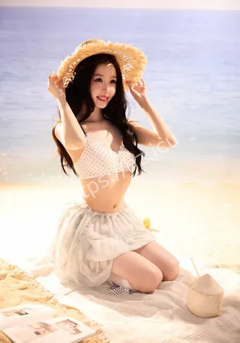 虞书欣穿白色吊带上衣时间