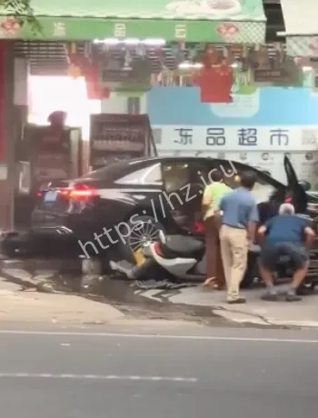 开车致女友截瘫