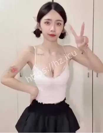 快手纹身妹反差
