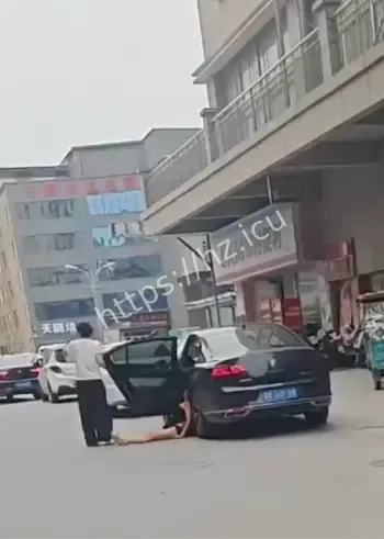女子感情纠纷不测
