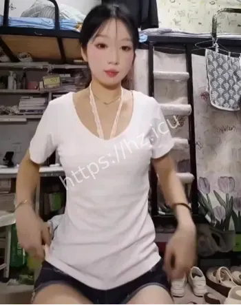 悦悦高颜值女大学生私拍